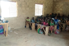 Cours de primaire à Wassongdo