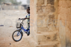 rencontre-au-coin-d-une-rue